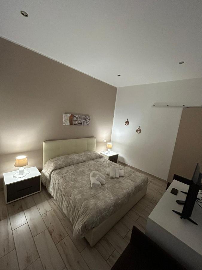 Lucia'S Rooms Syrakusa Exteriör bild